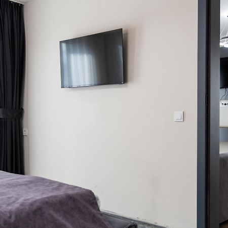Vetus Hotel Пристина Екстериор снимка