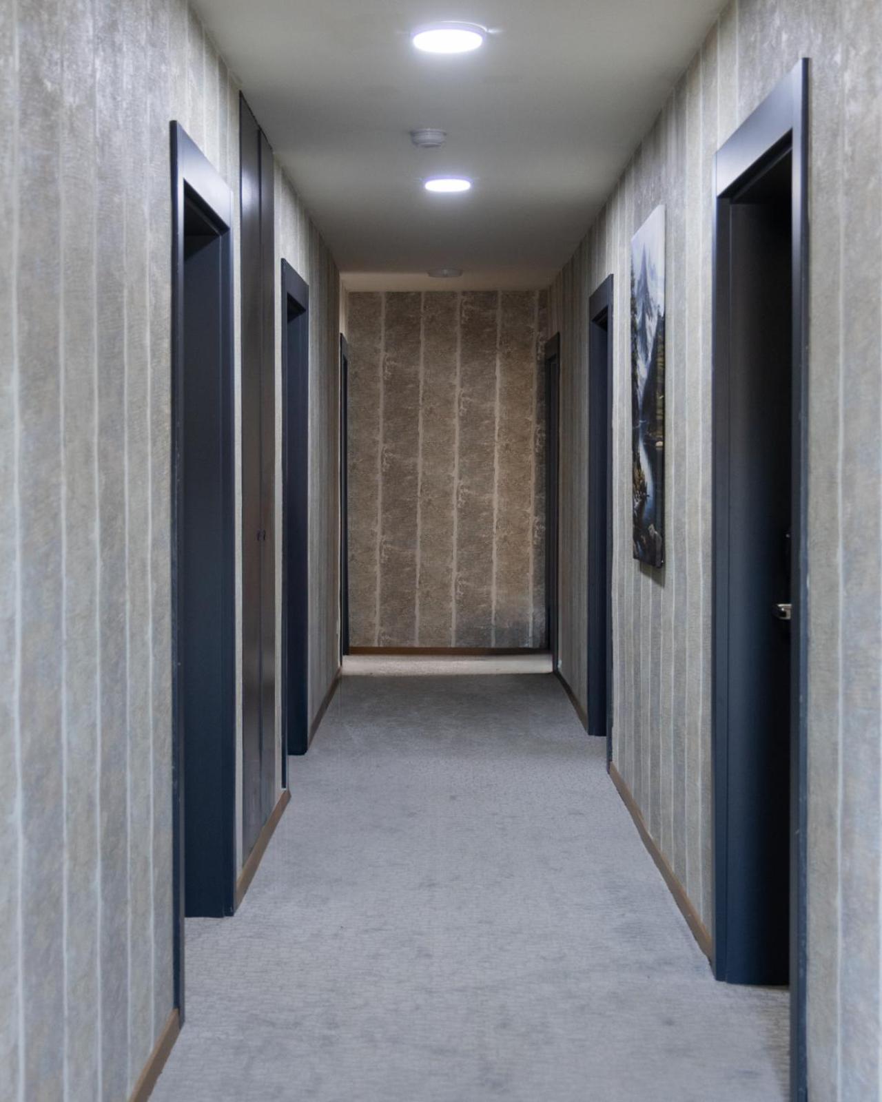Vetus Hotel Пристина Екстериор снимка