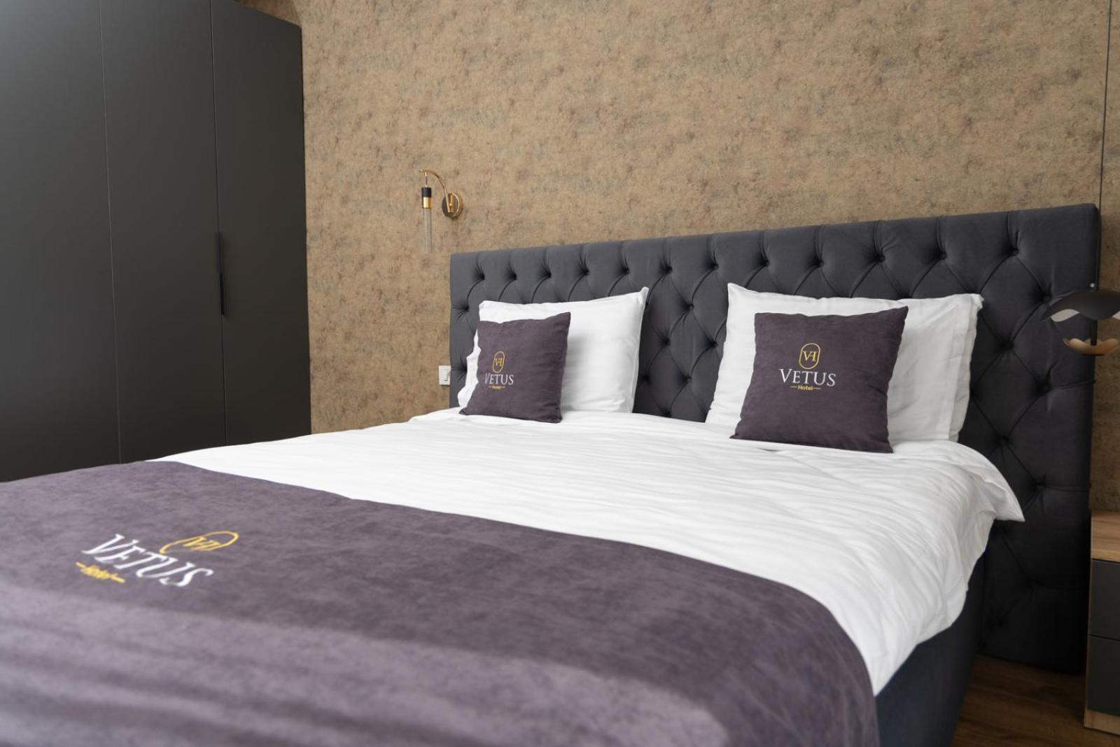 Vetus Hotel Пристина Екстериор снимка