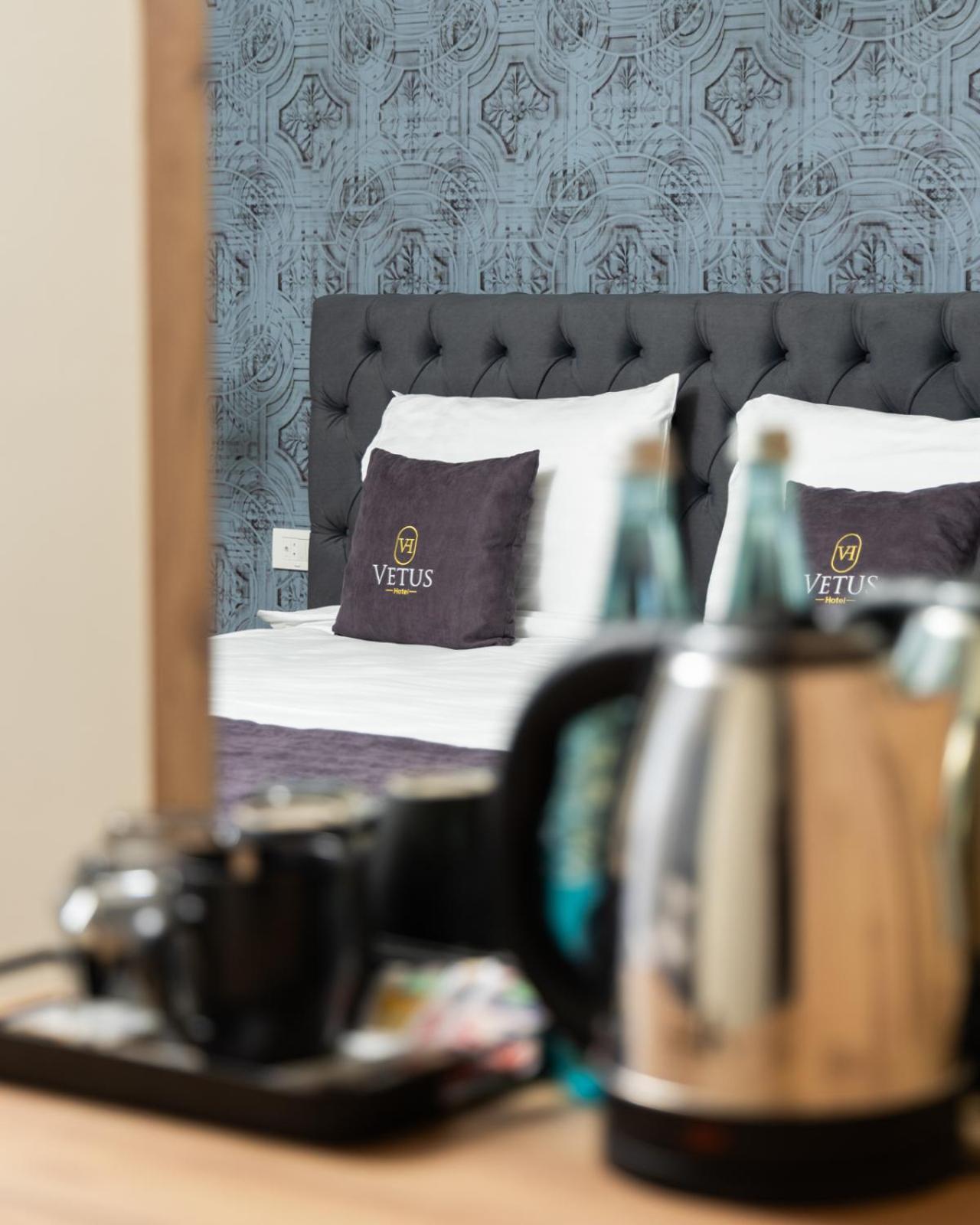 Vetus Hotel Пристина Екстериор снимка