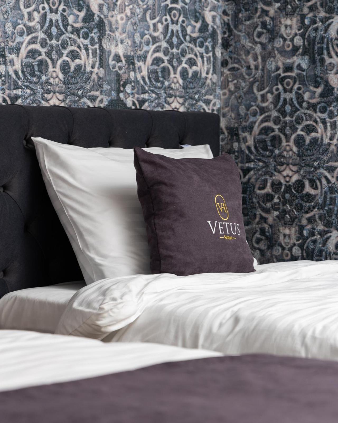 Vetus Hotel Пристина Екстериор снимка