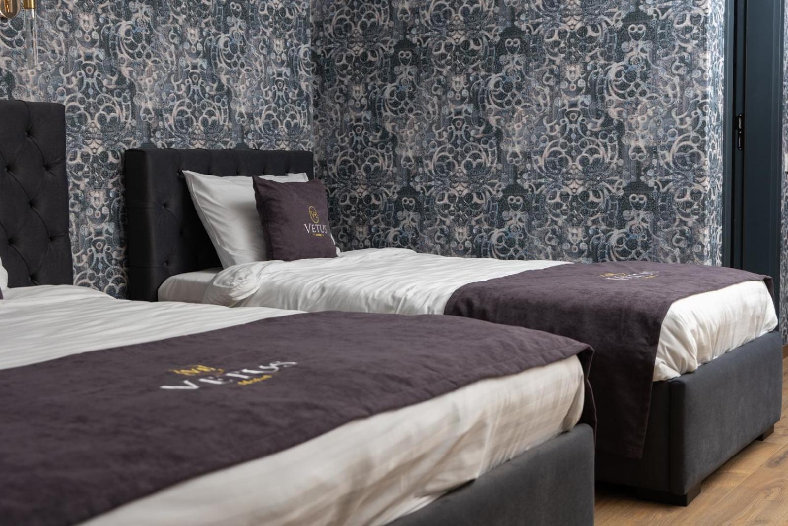 Vetus Hotel Пристина Екстериор снимка