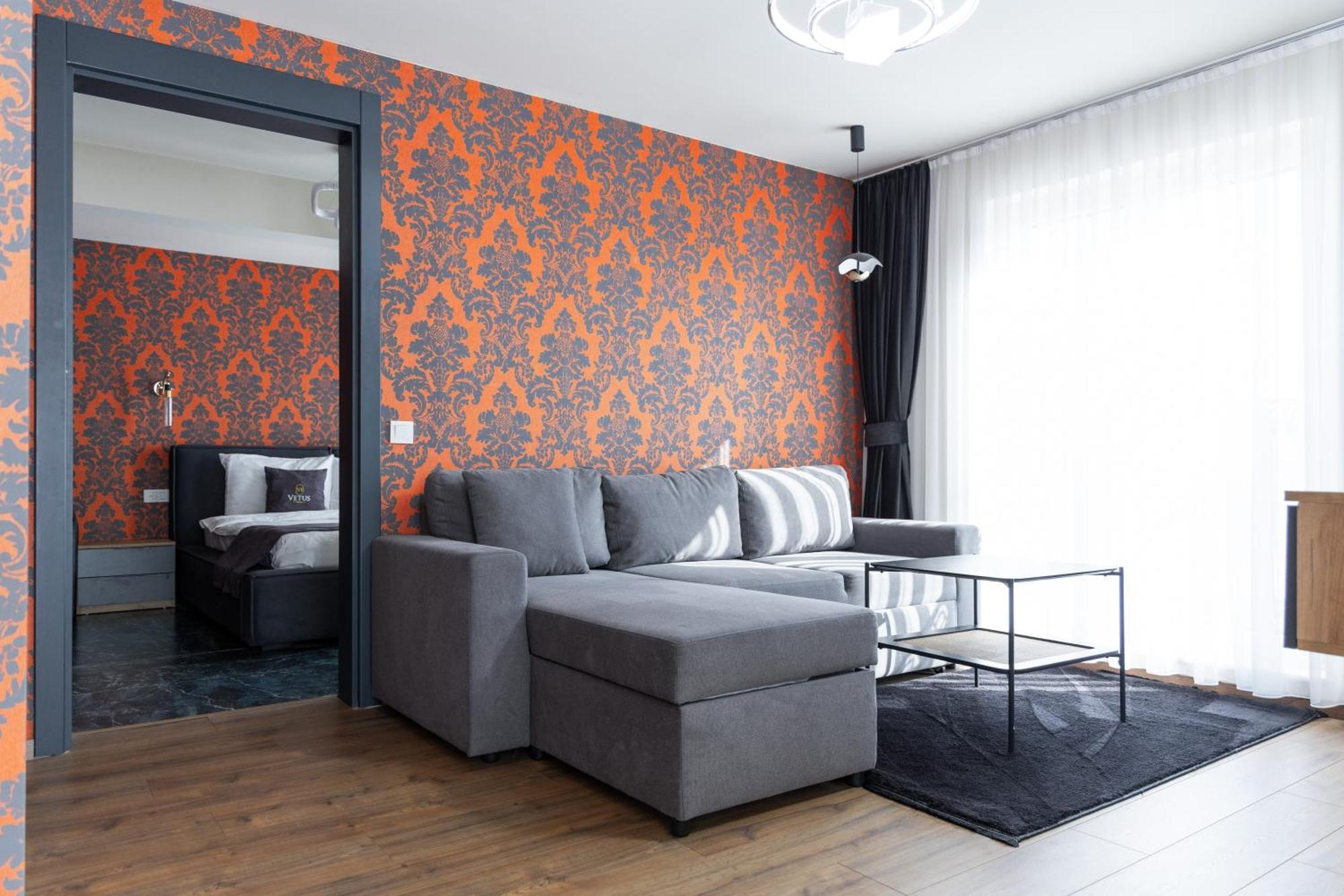 Vetus Hotel Пристина Екстериор снимка