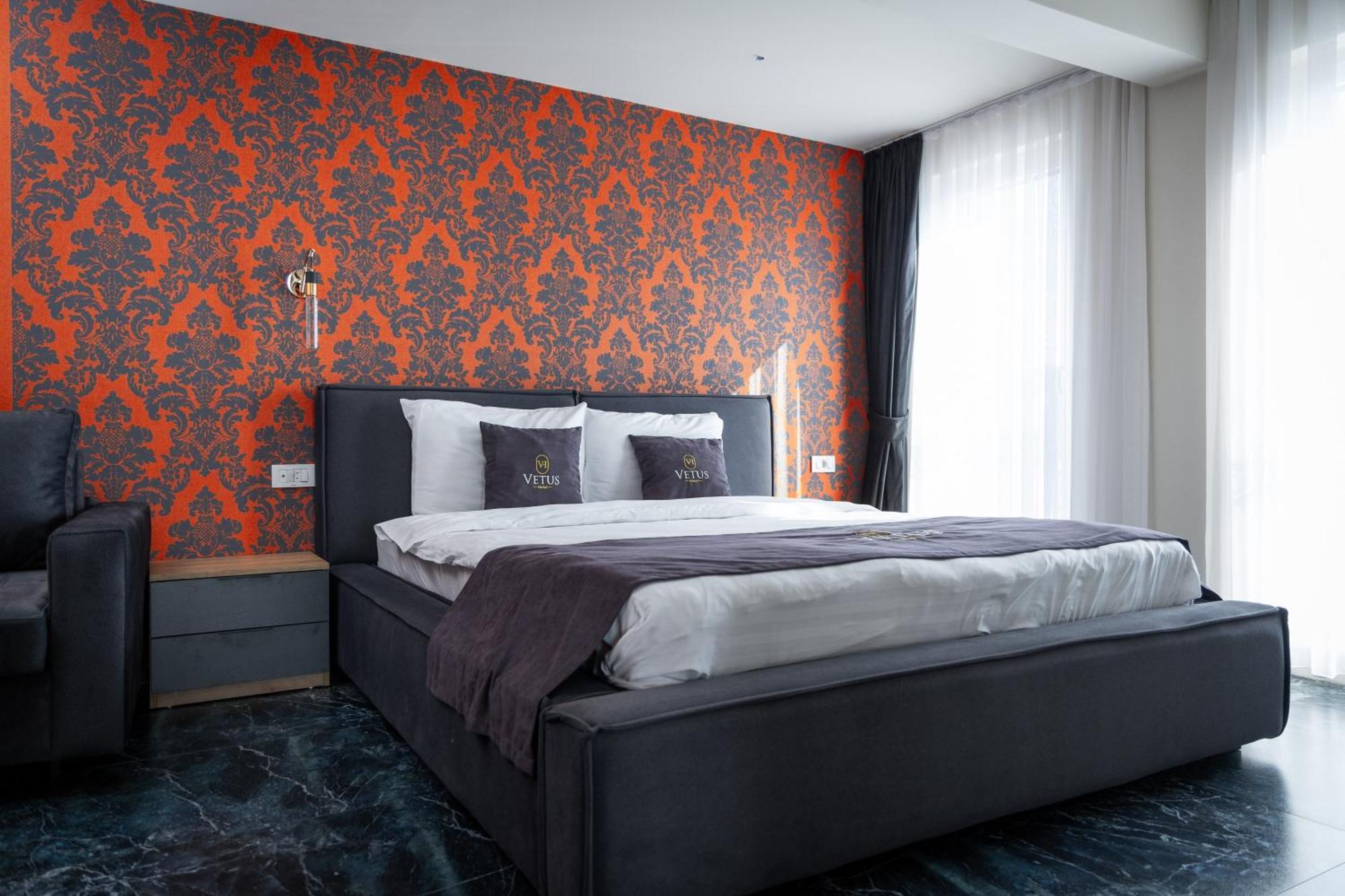 Vetus Hotel Пристина Екстериор снимка