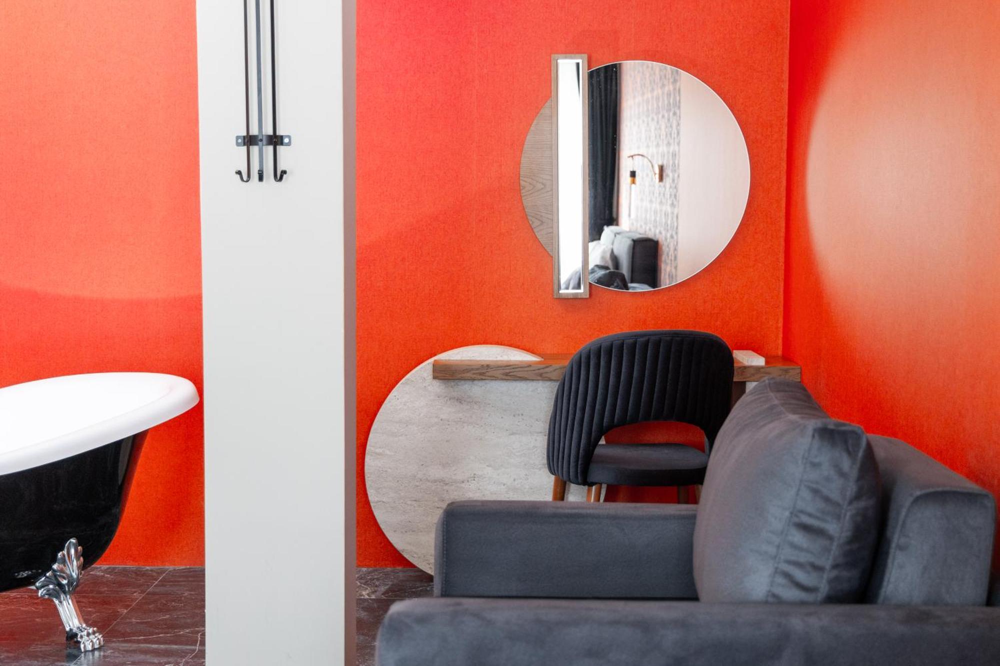Vetus Hotel Пристина Екстериор снимка
